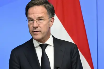 La OTAN y 22 países analizan medidas conjuntas para desbloquear el estrecho de Ormuz