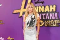 Miley Cyrus celebra los 20 años de Hannah Montana: la nostalgia del reencuentro y la gran ausencia de Emily Osment