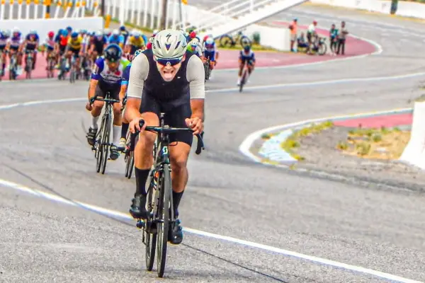 Ciclismo: Julián Mena brilló en San Juan y se subió al podio