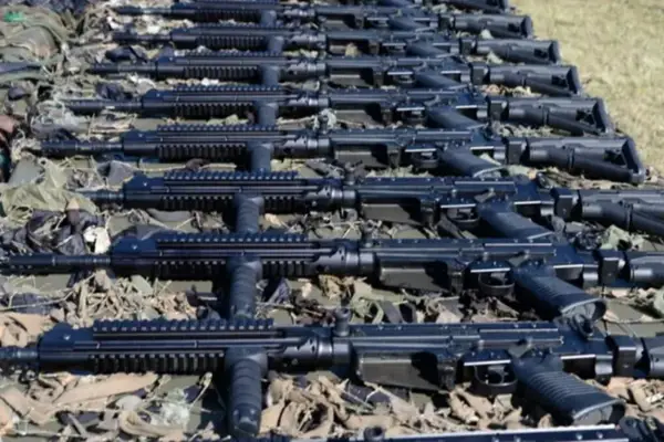 El Gobierno de Javier Milei destinará el 10% de los ingresos de privatizaciones para comprar armamento