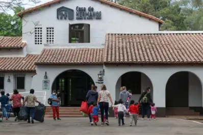 Detuvieron a un sospechoso de robar inflables y turbinas de un hogar de niños en Yerba Buena