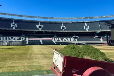 El Monumental, afectado por los shows de AC/DC: preocupación en River por el estado del campo de juego