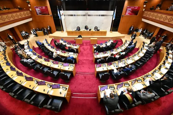 Tensiones en la Cámara: el peronismo tucumano contrastó su modelo con el de Milei