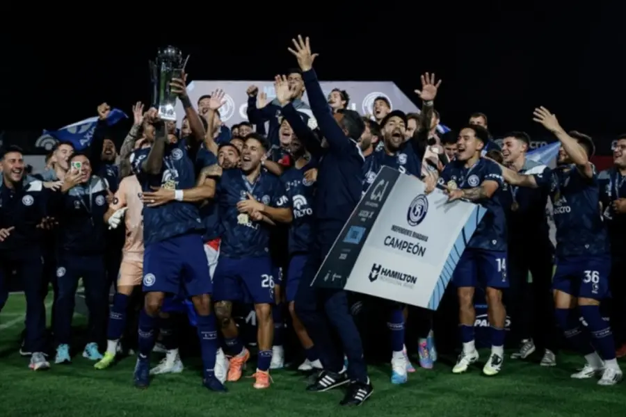 GANADOR. Independiente Rivadavia es el vigente campeón del certamen.