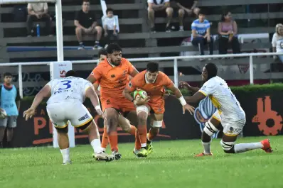 Tarucas vapuleó a un desorientado Cobras y se ilusiona con pelear por el Súper Rugby Américas
