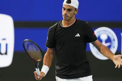 Cerúndolo escalará al puesto 18 del ranking mundial pese a la derrota frente a Zverev