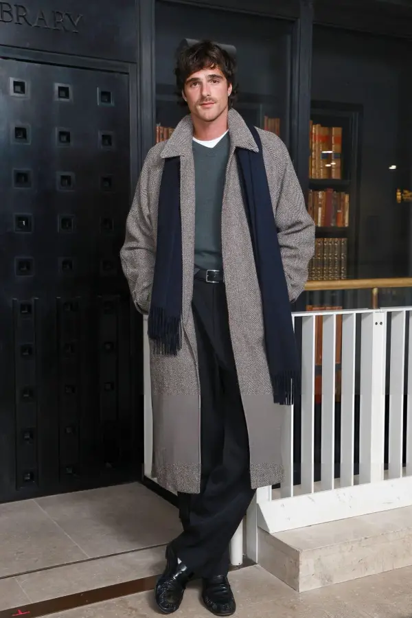 El regreso del hombre noventoso