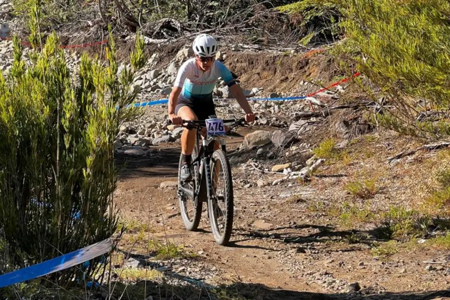 AVANZANDO A PASO FIRME. Sol Corrado Rocha triunfó en la exigente categoría Master B2, donde relegó a la chilena Elizabeth Scarlett Ruiz Henríquez.