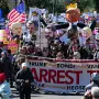 Multitudinarias protestas en EEUU contra Trump por la guerra y el avance del poder presidencial