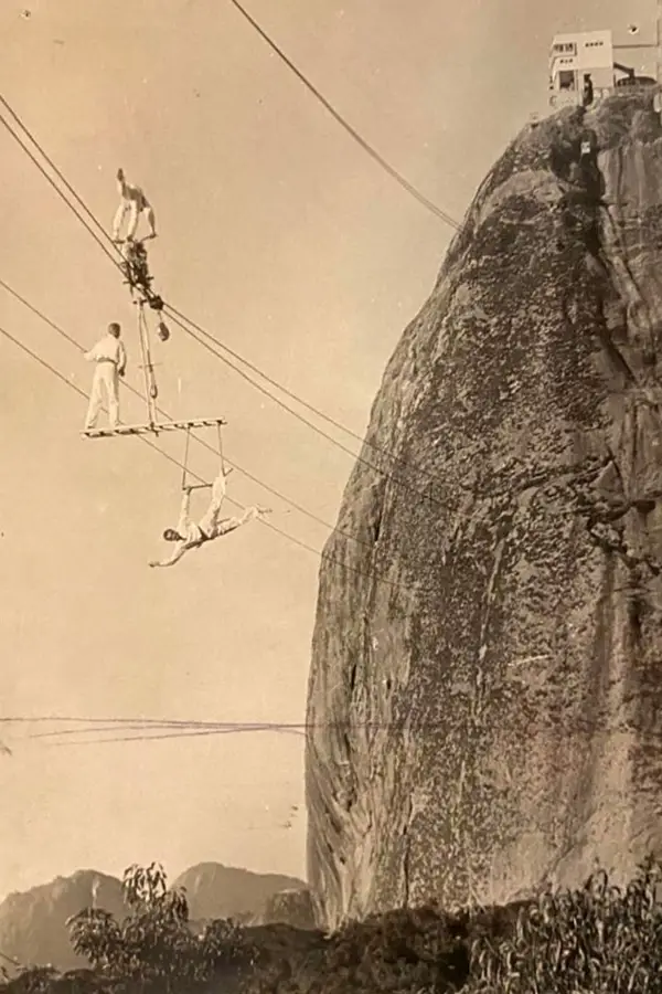 Recuerdos fotográficos: 1952. Acróbatas alemanes en Tucumán