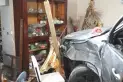 Aceleró y chocó contra una casa para matar a su pareja: quedó preso en Tucumán