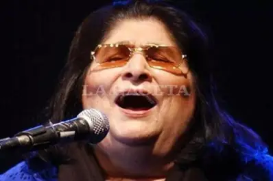 La familia de Mercedes Sosa exigió la renuncia de un funcionario libertario tras dichos agraviantes