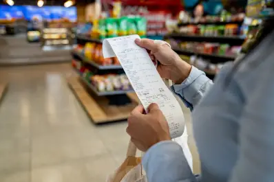 Cinco secretos de los empleados de supermercados para ahorrar en las compras del mes