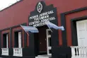 Denuncian a una policía de Amaicha de robar dinero mientras custodiaba una casa