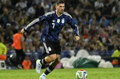 Agenda de TV: dónde ver en vivo y a qué hora juegan Argentina vs Zambia