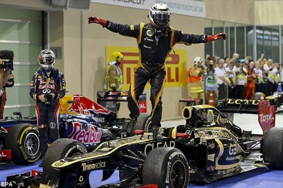 RECUERDO. Raikkonen celebra tras su triunfo en el GP de Abu Dhabi en 2012.