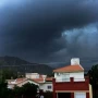 La alerta amarilla alcanza a más de medio país: advierten tormentas y vientos de hasta 100 km/h