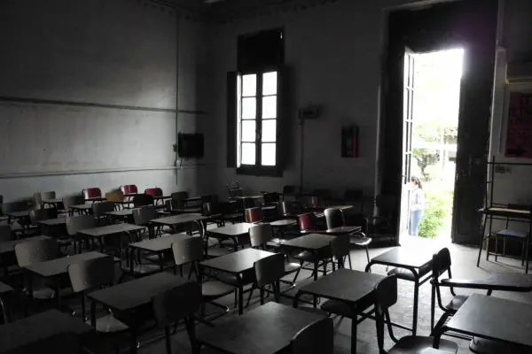 El segundo día de paro universitario se hizo sentir en Tucumán