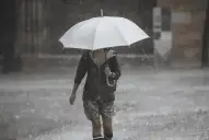 Alerta amarilla y naranja por tormentas y vientos fuertes: qué zonas serán afectadas