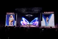 El recital de Tini en Tucumán: una noche futurista que tuvo desmentidas, canciones nostálgicas y un homenaje a Mercedes Sosa