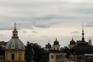 Pronóstico en Tucumán: pocas lluvias, mucho calor y un descenso de temperatura en el fin de semana