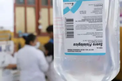 Alerta Anmat: retiran solución fisiológica y un repelente falso de las góndolas