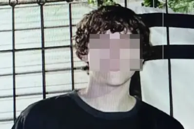 Allanaron la casa del adolescente que mató a un compañero en una escuela de Santa Fe