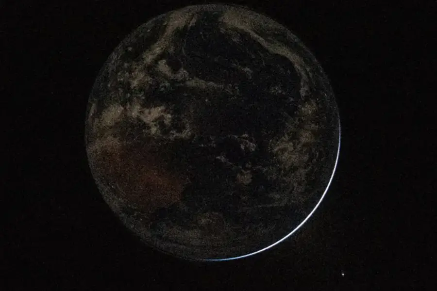 Se conocieron las primeras imágenes de la Tierra tomadas por la misión Artemis II