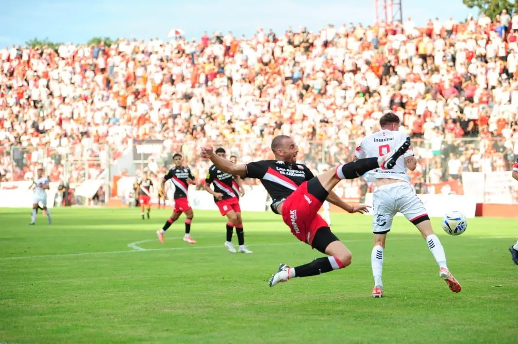 21' PT: Situación de peligro para el Santo