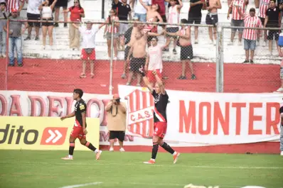 San Martín de Tucumán empató 1-1 frente a Chacarita