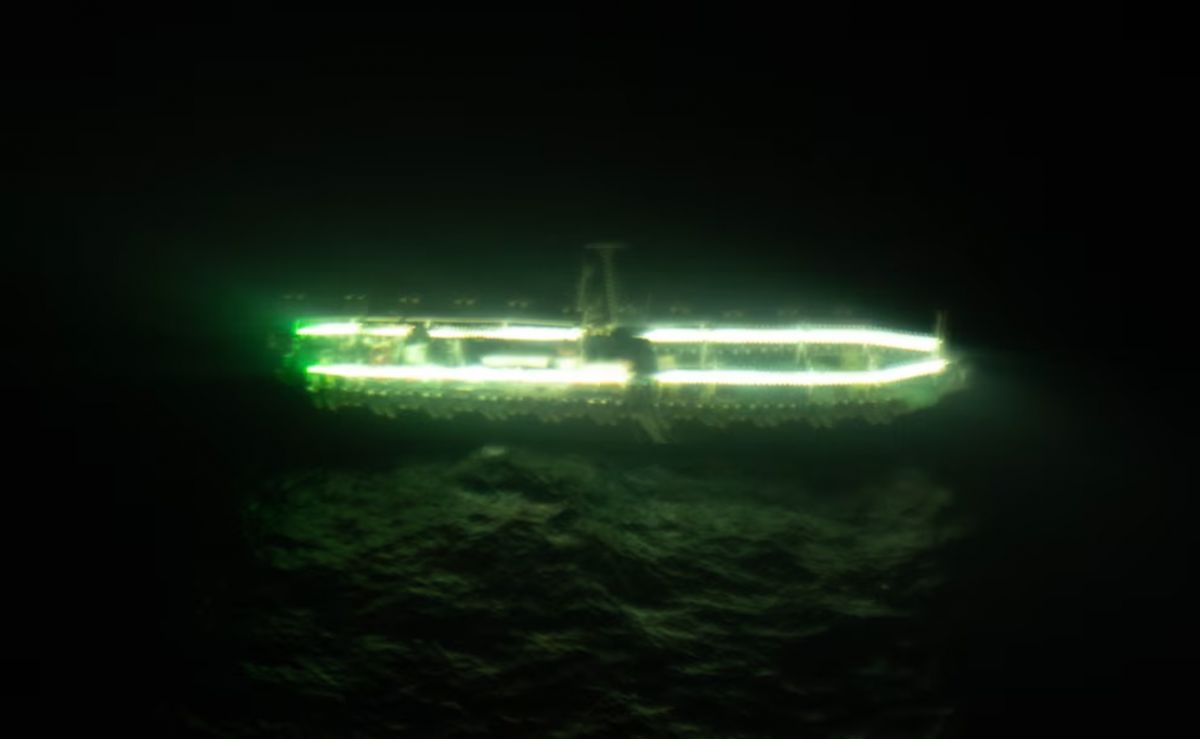 Las imágenes del Artemis revelan la masiva presencia de buques chinos pescando al borde del Mar Argentino