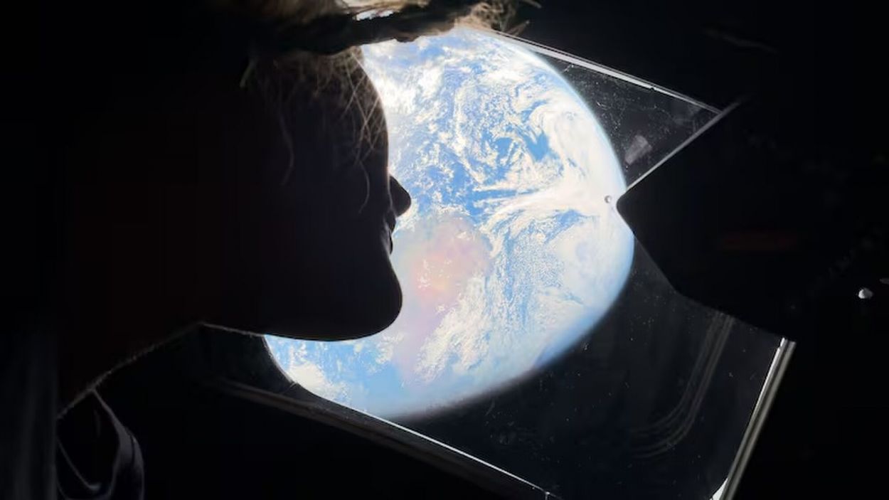 EN LA NAVE. Los astronautas envían fotos con vistas impresionantes.