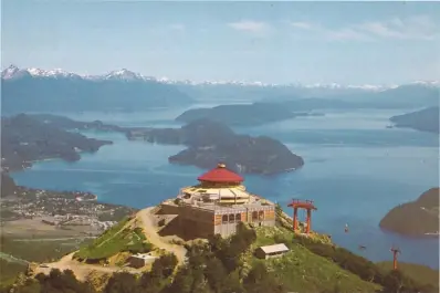 Una obra pionera en Sudamérica y única en el país: un bar que desafía la gravedad en la Patagonia