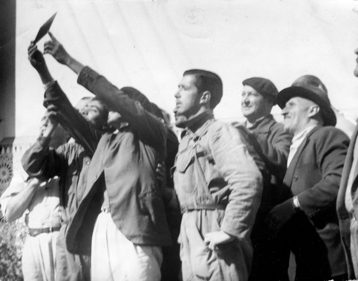 Recuerdos fotográficos: cómo vivió Tucumán el eclipse de sol de 1952
