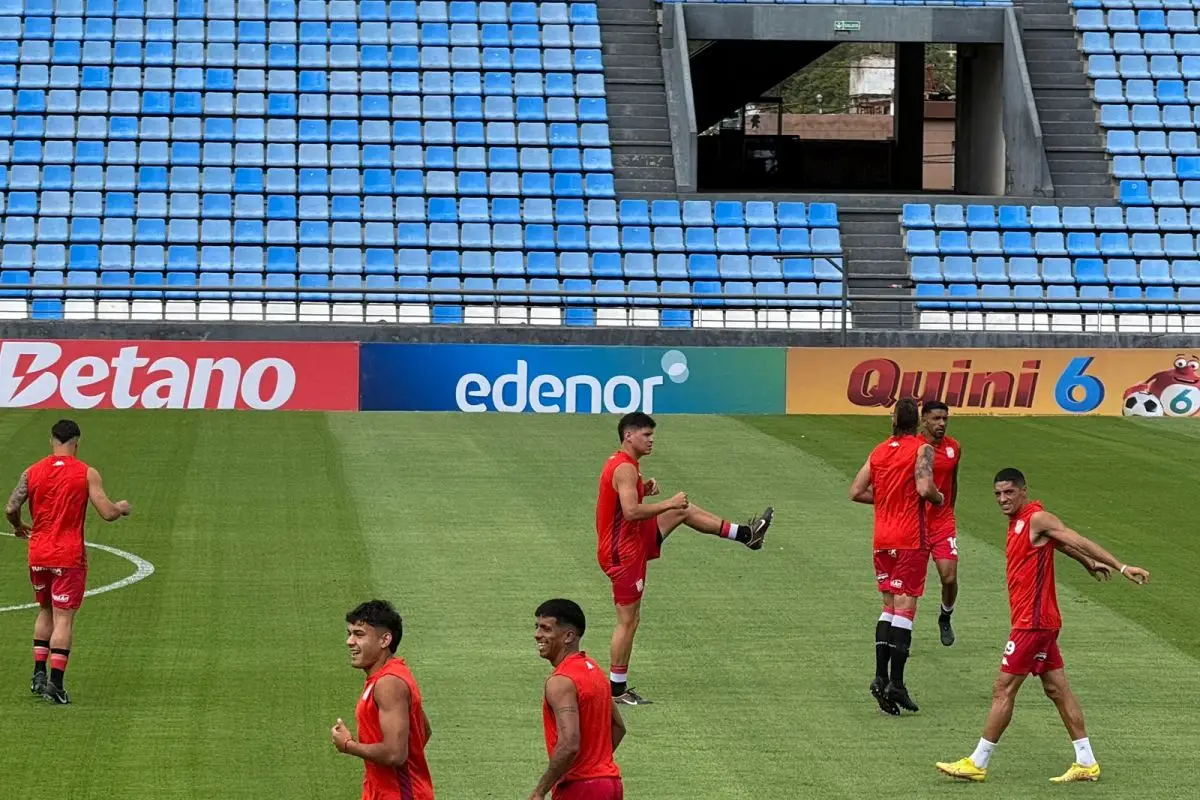 El Santo entra en calor