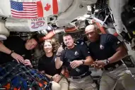 Trump felicitó a los astronautas de Artemis II tras la histórica órbita lunar y los invitó a la Casa Blanca