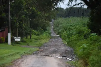 Una pareja vivió una situación casi idéntica a la del matrimonio Robles-Albornoz: misma fiesta, mismo recorrido, distinta suerte