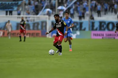 San Martín derrotó a Estudiantes (RC) en los penales y avanzó a los 16avos de la Copa Argentina