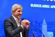 Caputo: no hay marcha atrás con el plan económico