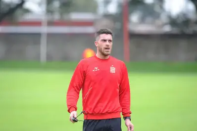 La Caja Popular de Ahorros denunció al ex jugador de San Martín, Adrián Arregui, por una presunta maniobra millonaria