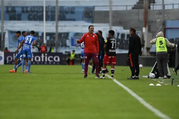 San Martín regresó de Córdoba con una sonrisa, pero el desafío sigue siendo la eficacia ofensiva