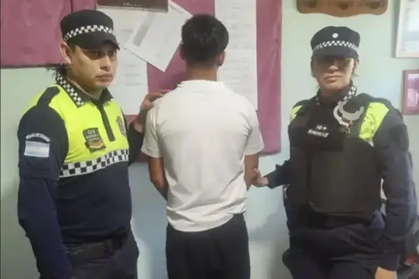 Estudiante que llevó un arma a la escuela: “Hay que evitar la culpabilización”