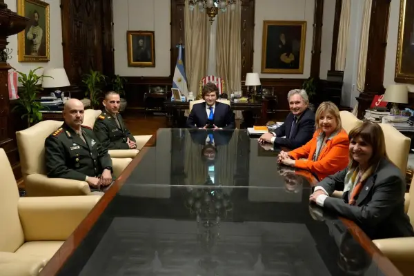Milei recibió al gendarme argentino Nahuel Gallo en Casa Rosada tras su liberación en Venezuela