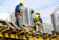 Aumento salarial de la UOCRA en abril: ¿cómo impacta en los sueldos de la construcción?