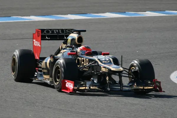 Colapinto correrá en Buenos Aires con un Fórmula 1 histórico de Räikkönen