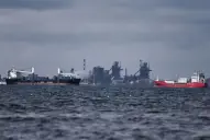 Guerra en Medio Oriente: el tráfico sigue limitado en el estrecho de Ormuz