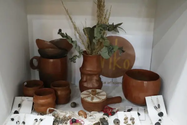 Artesanos acercan sus creaciones desde los Valles hasta el Museo Folklórico