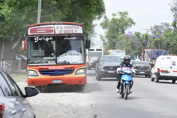El Camino del Perú, al límite: una nueva iniciativa privada busca aliviar el tránsito