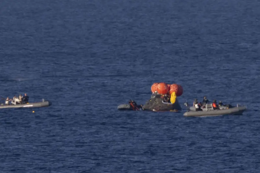 A SALVO. “Qué viaje. Estamos estables” informó el comandante.