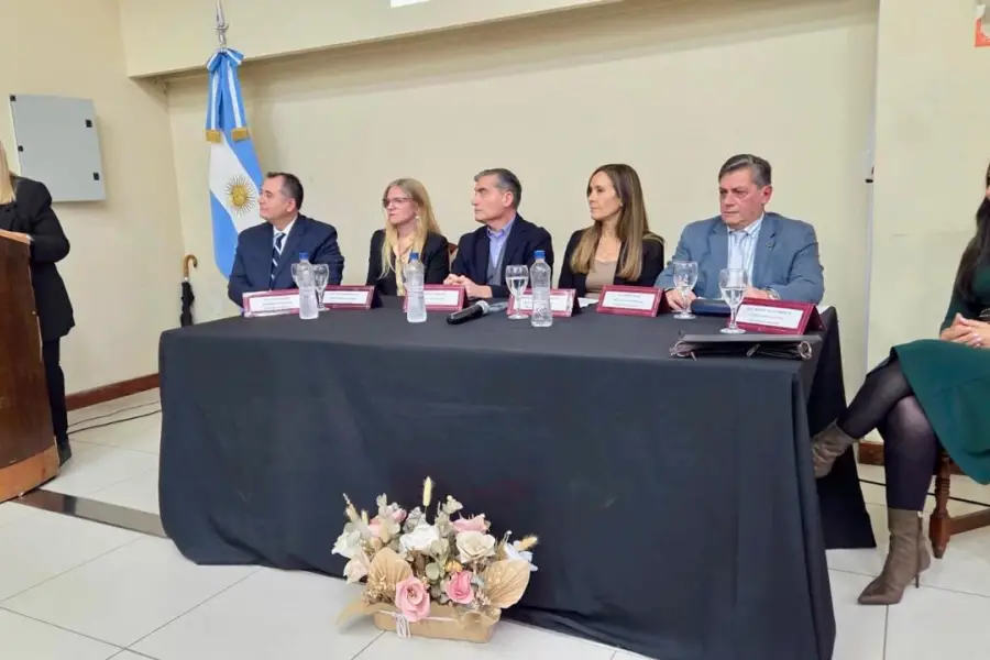 La UNT entregó certificados de la Diplomatura de Posgrado en Genocidio y Delitos de Lesa Humanidad